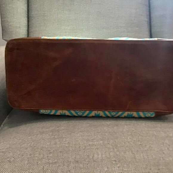 Nena & Co Teal & Sand Valiant Forever Tote Set - Picture 3 of 9